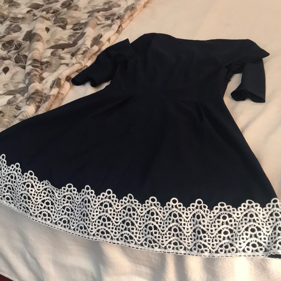 Sold - Picture 5 of 9